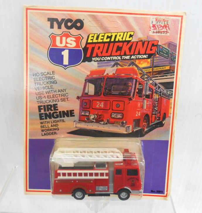 Tyco 3911 Fire Truck Engine NOC